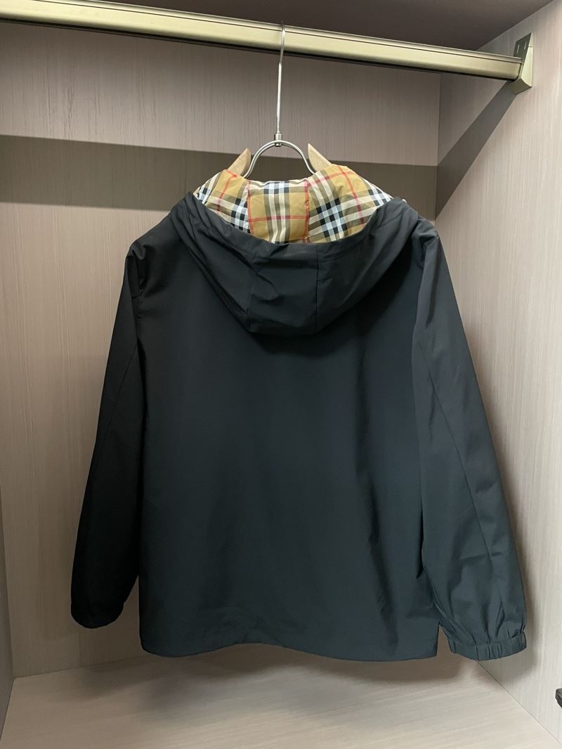 Burberry Outwear